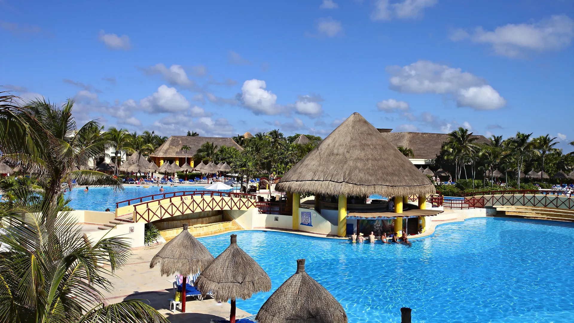 Bahia Principe Vacation Rentals - Quetzal - One-Bedroom Apartments Chacalal